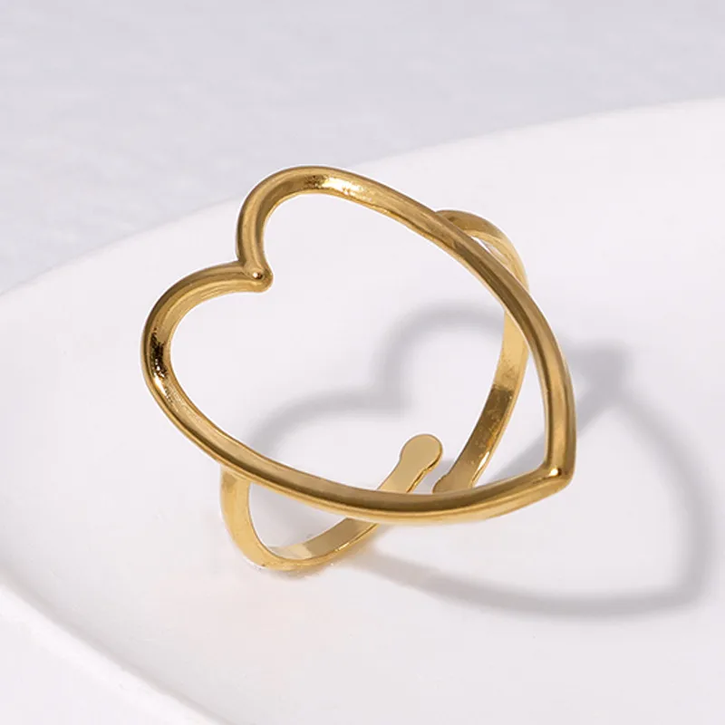 Women's Geometric Leaf Heart Shape 304 Stainless Steel Retro Open Ring - 18K Gold Plated Waterproof