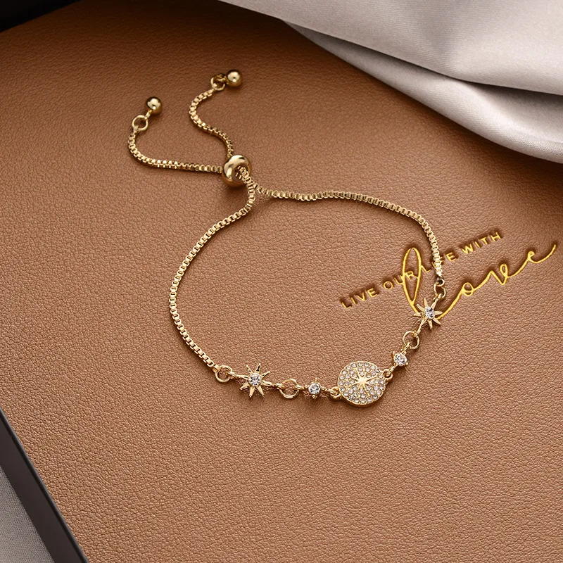 Women's Box Alloy Rhinestones Cat's Eye Bracelet - Six-Pointed Star