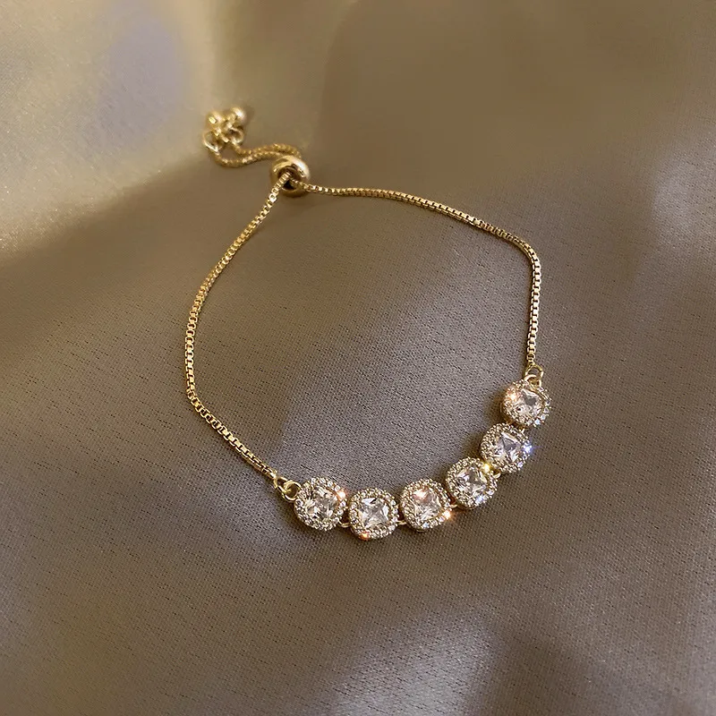 Women's Rhinestone Cat's Eye Box Bracelet - Platinum Alloy Flash