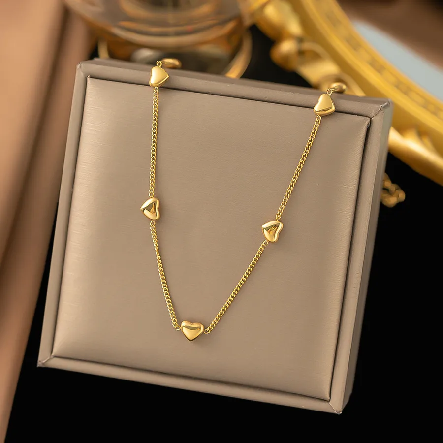 Women's Heart Shape U Pendant Necklace 304 Stainless Steel Eight Little Heart Gold